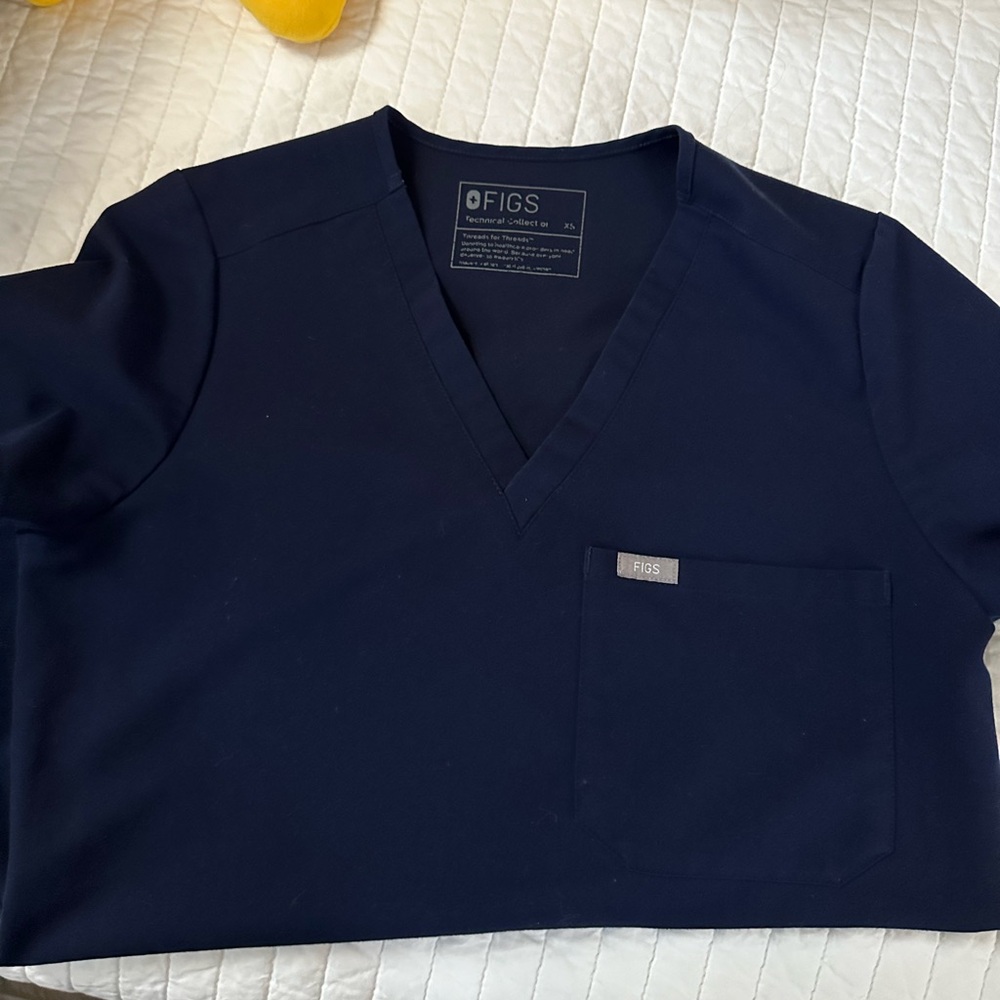 NAVY XS Catarina top